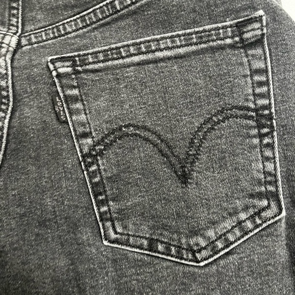 LEVIS jeans - Picture 5 of 7